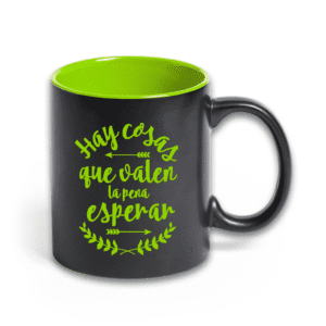 TAZA NEGRA CON PERSONALIZACIÓN LASER COLOR INTERIOR